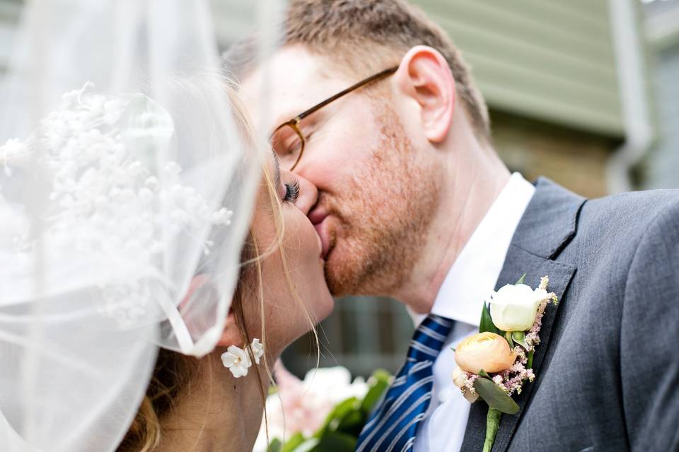 Edina home wedding