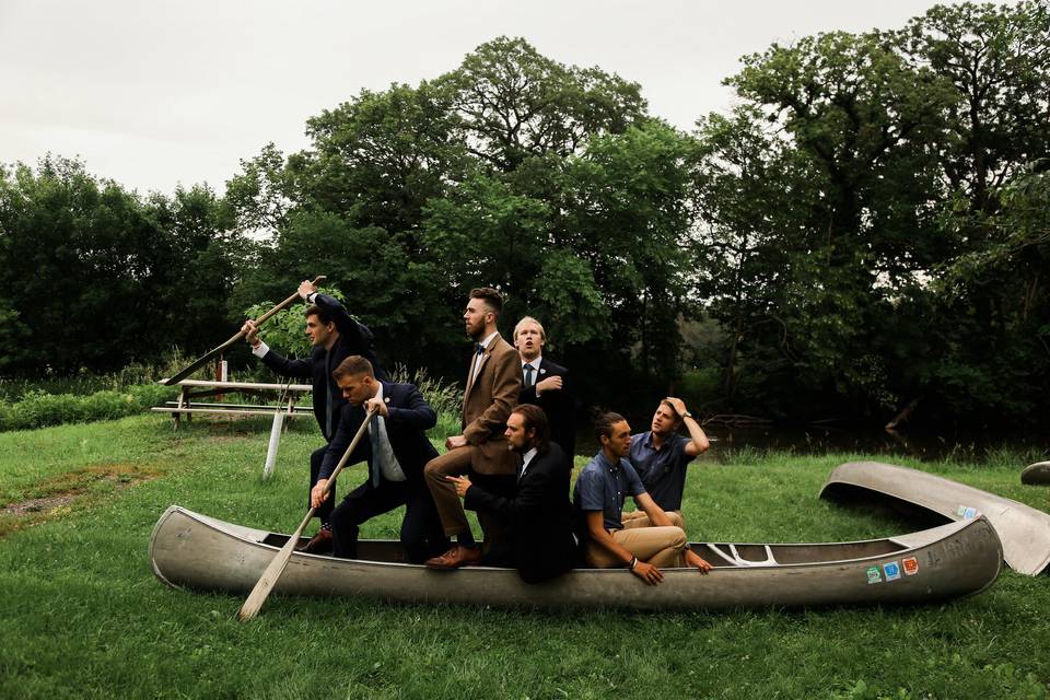 The groom and groomsmen