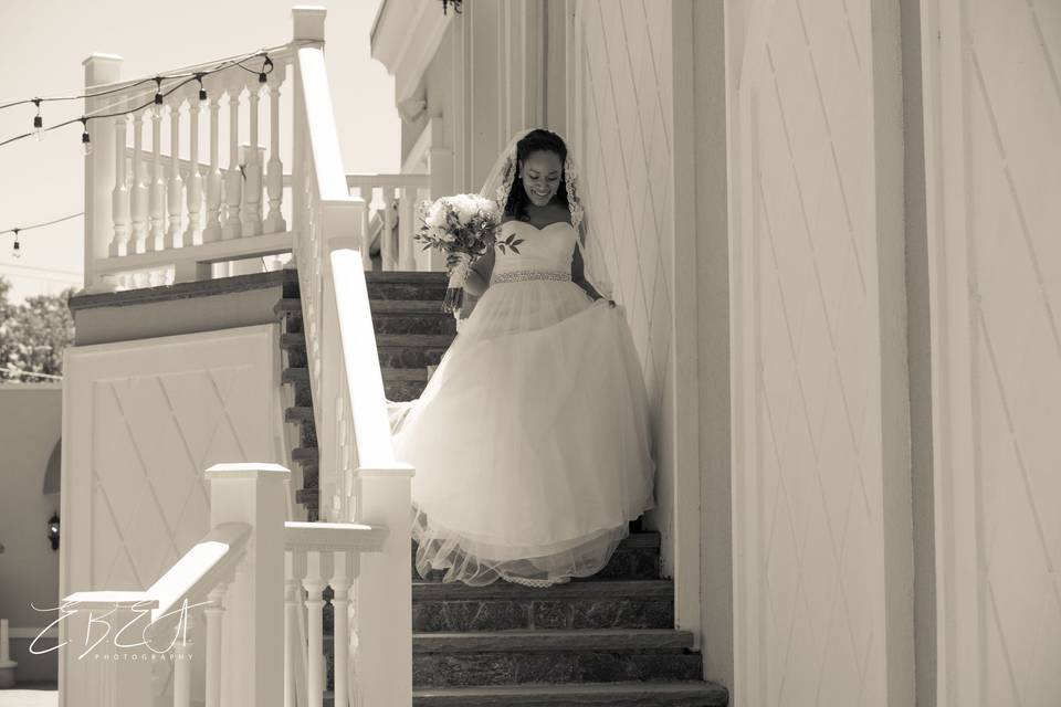 Bride going down the stairs