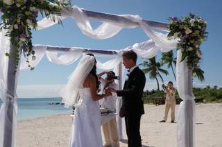 Change of Scene Destination Weddings and Honeymoons
