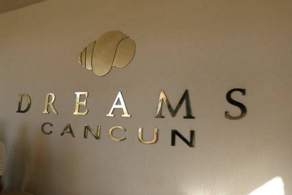 Dreams Cancun Resort