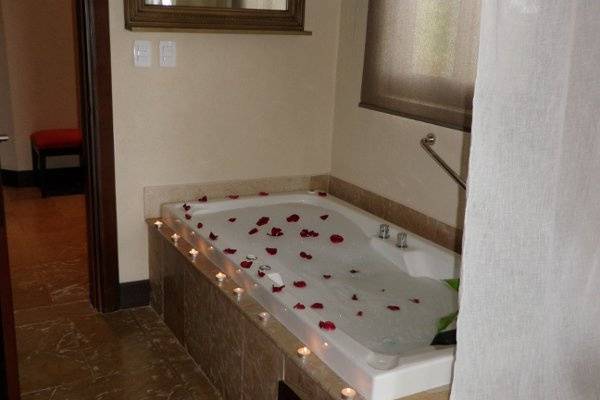 Ready for romance in your jacuzzi tub