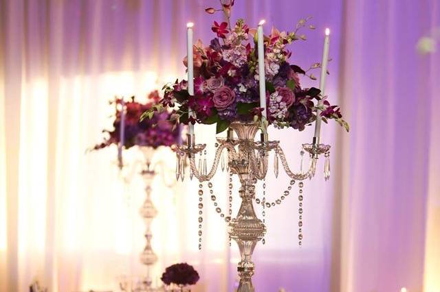 Long head table setting