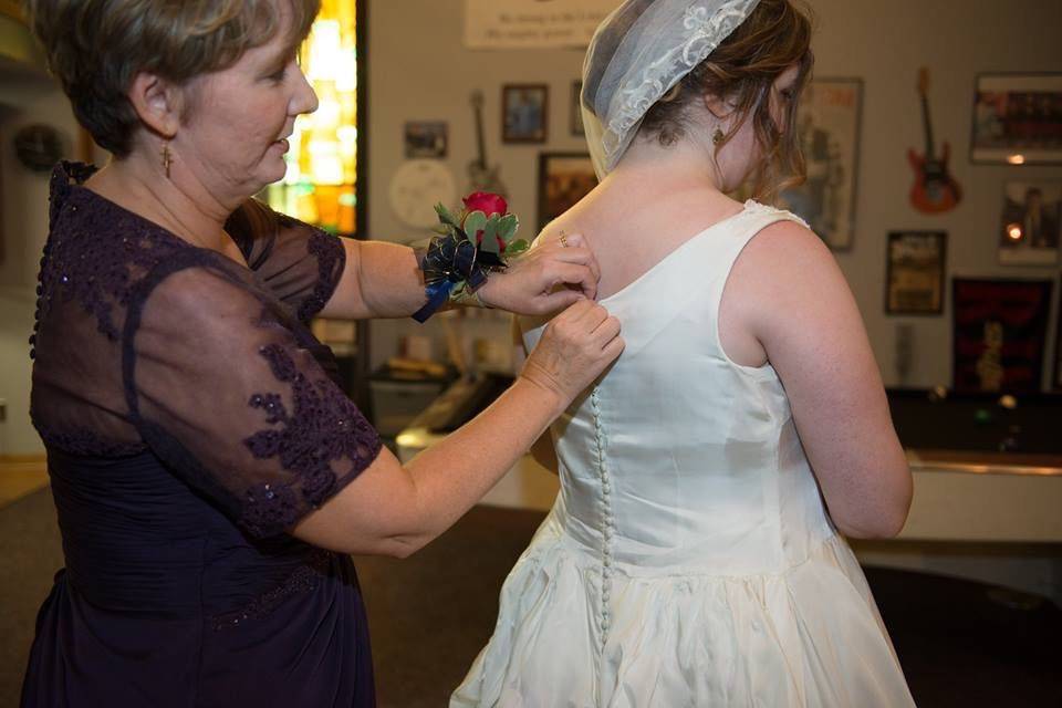 Bridal Alterations by Asu
