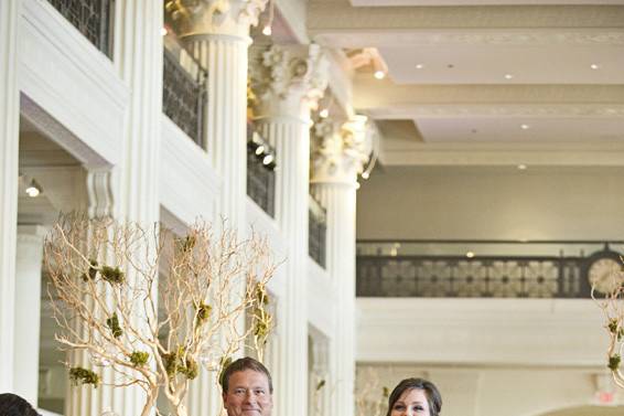 Wedding ceremony at Corinthian Houston.  Photo credit: Shawn Fashion Photography.Wedding Design and planning by Soireebliss! Events