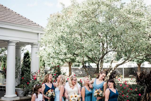 Bridal party out front
