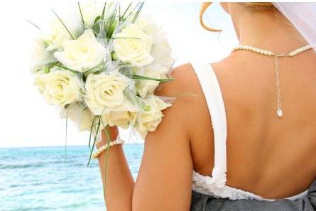 The bride holding her bouquet
