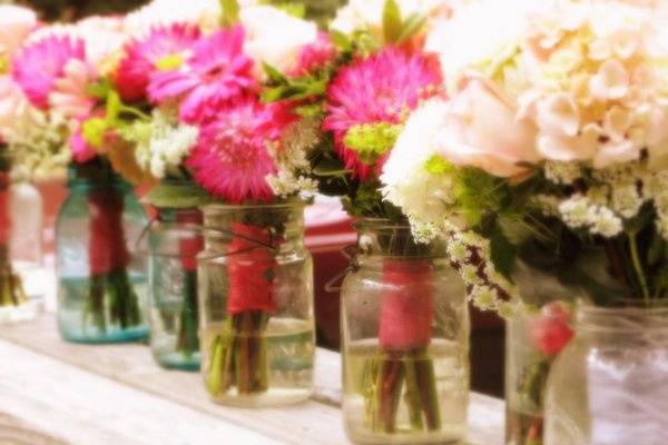 A Special Touch Flowers & Gifts