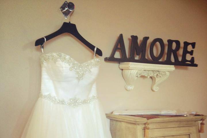 Amore' Bridal and Tuxedo