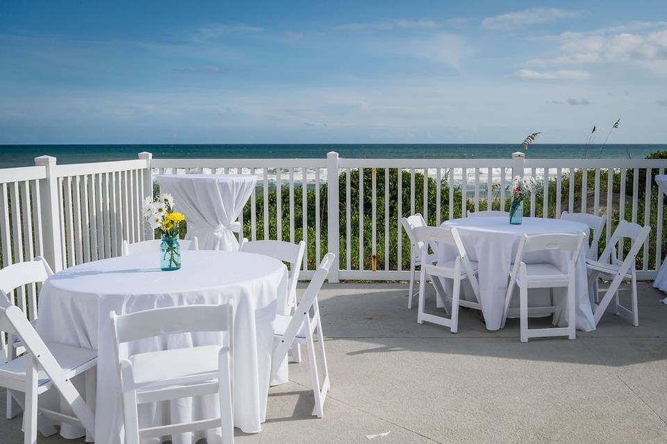 A Seaside Wedding & Events