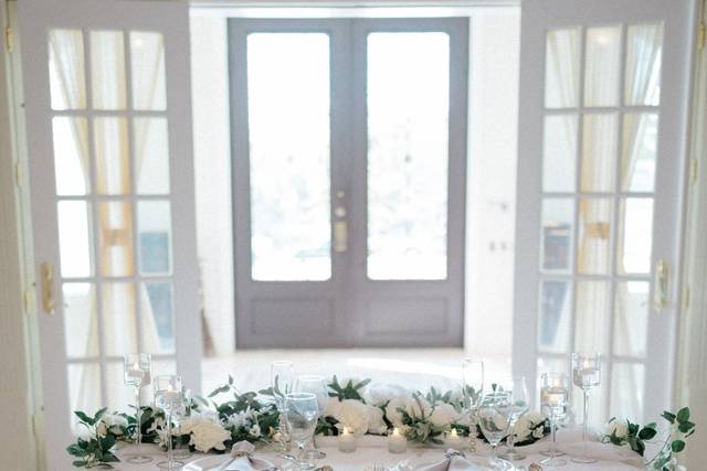 Elegant Sweetheart Table