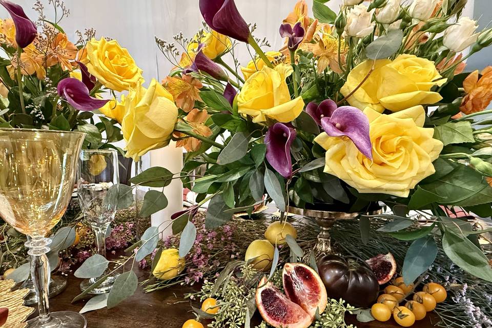 Old Floral Centerpiece Design
