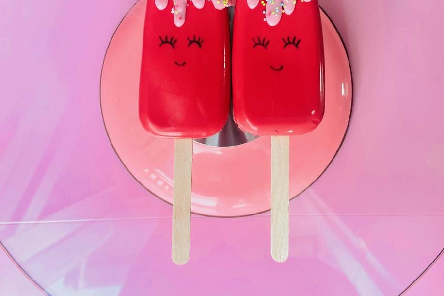 Ice Cream Cakesicles