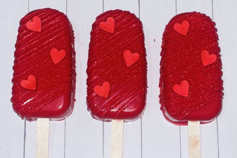 Red&Pink Cakesicles