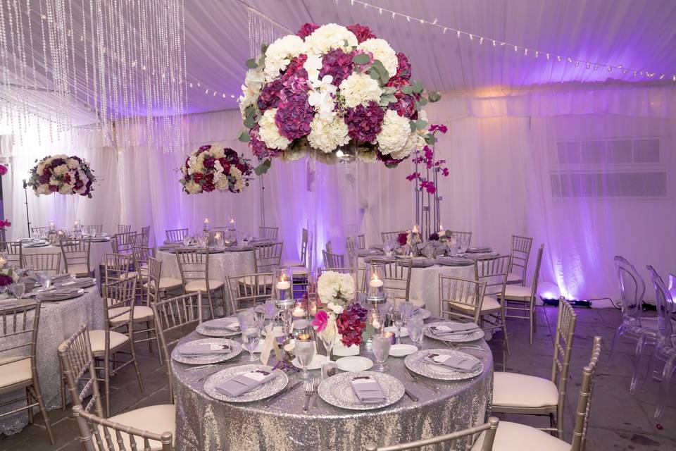 Tall-Floral-Tablescape