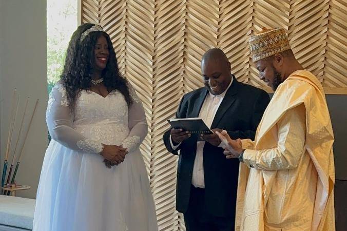 Hotel lobby ceremony