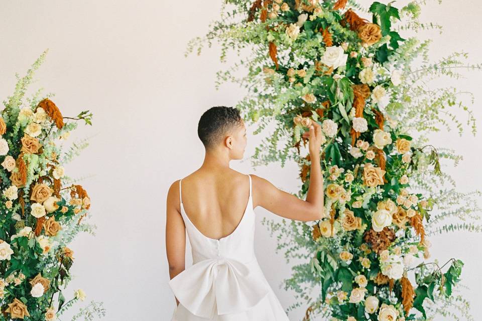 The White Flower Bridal Boutique Two Tier Trellis & Blossom Floral Gold Veil - Veils - The White Flower - San Diego, CA