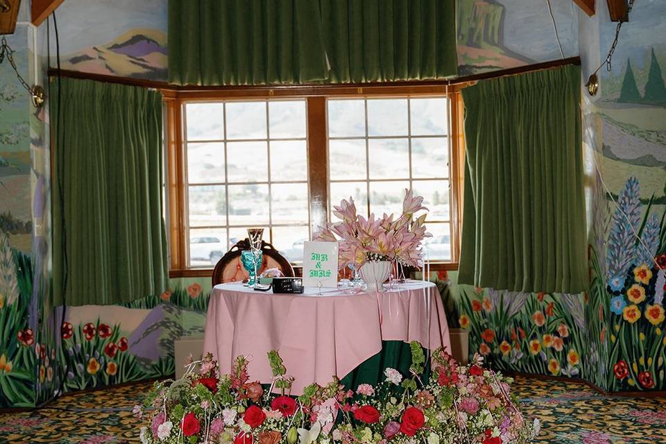 Garden Room - Madonna Inn