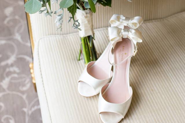 Wedding shoes and bouquet - Shelby Dickinson Photography