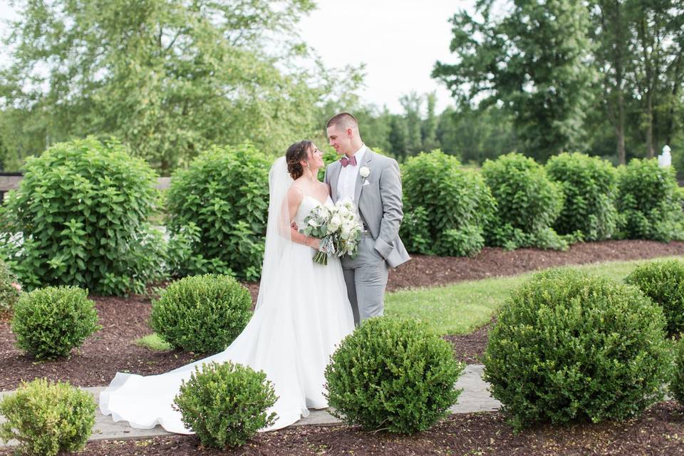 Garden wedding - Shelby Dickinson Photography