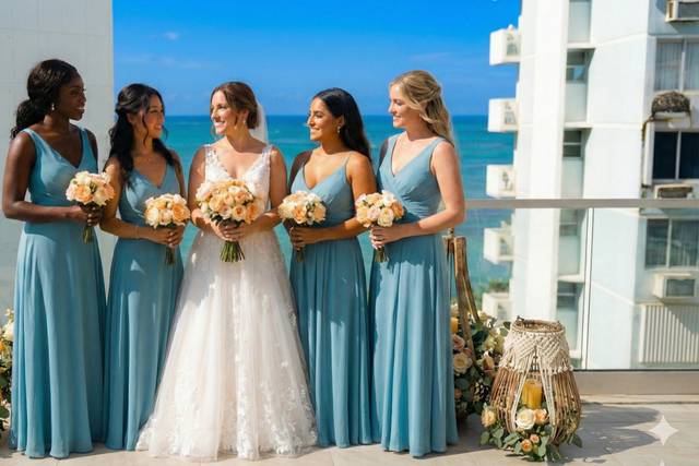 Wedding party at rooftop space