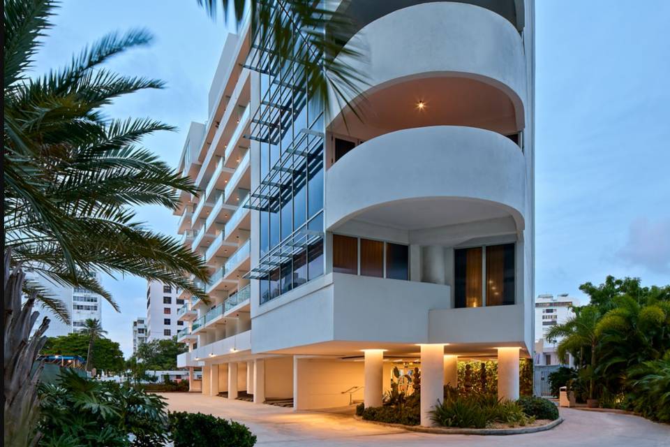 Casa Costera, Isla Verde Beach, Apartments by Marriott Bonvoy