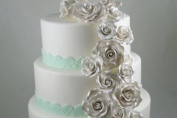 Wedding cake with silver flowers