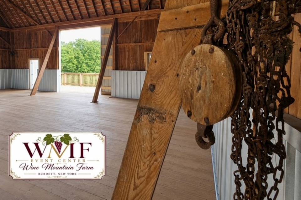 barn chain and pulley.JPG