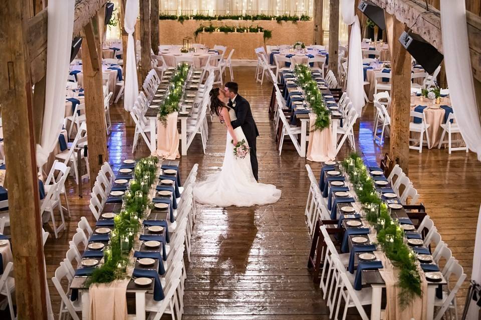 Sonshine Barn Wedding & Event Center