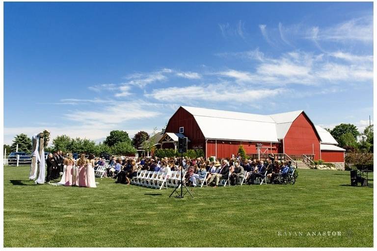 Sonshine Barn Wedding & Event Center