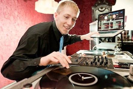 DJ Ryan Kellinghaus