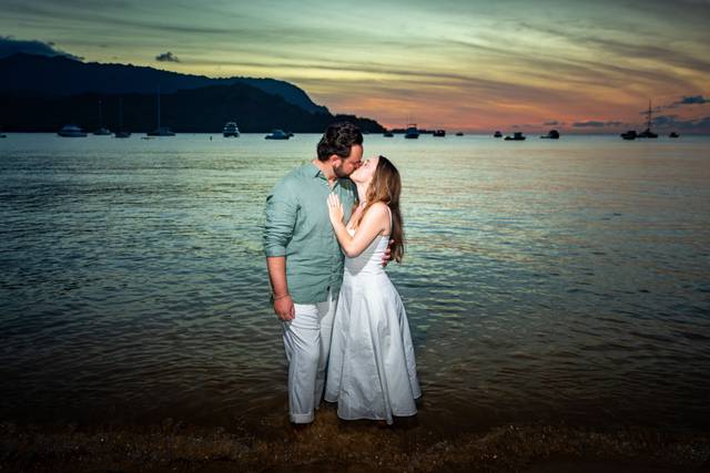 Kiss In The Sea