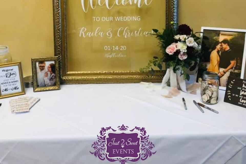 Welcome Table