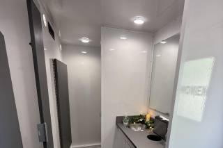 MVPee Portable Luxury Restrooms