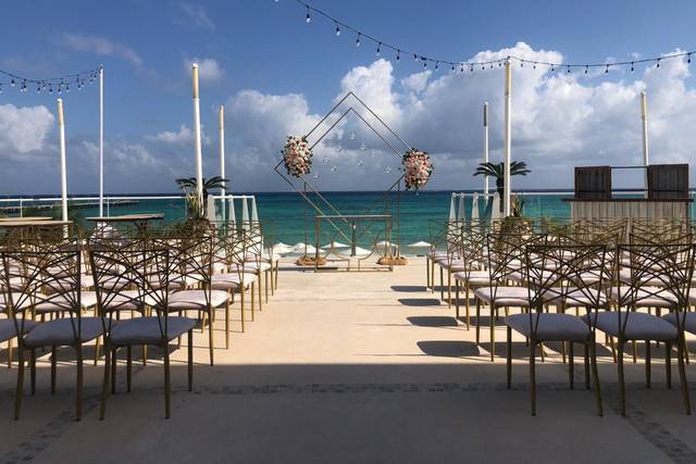 Outdoor ceremony option