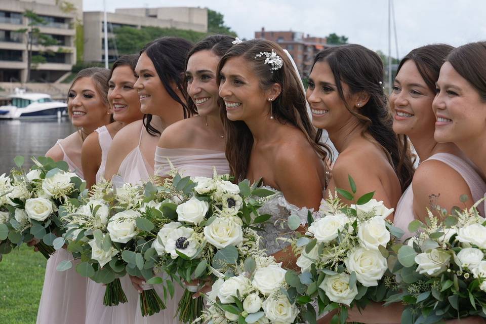 Bridesmaids Candid