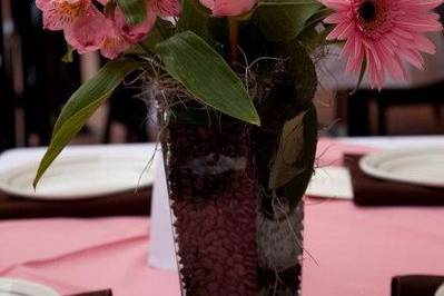 Flower arrangments done by BGN. Part of our planner service.