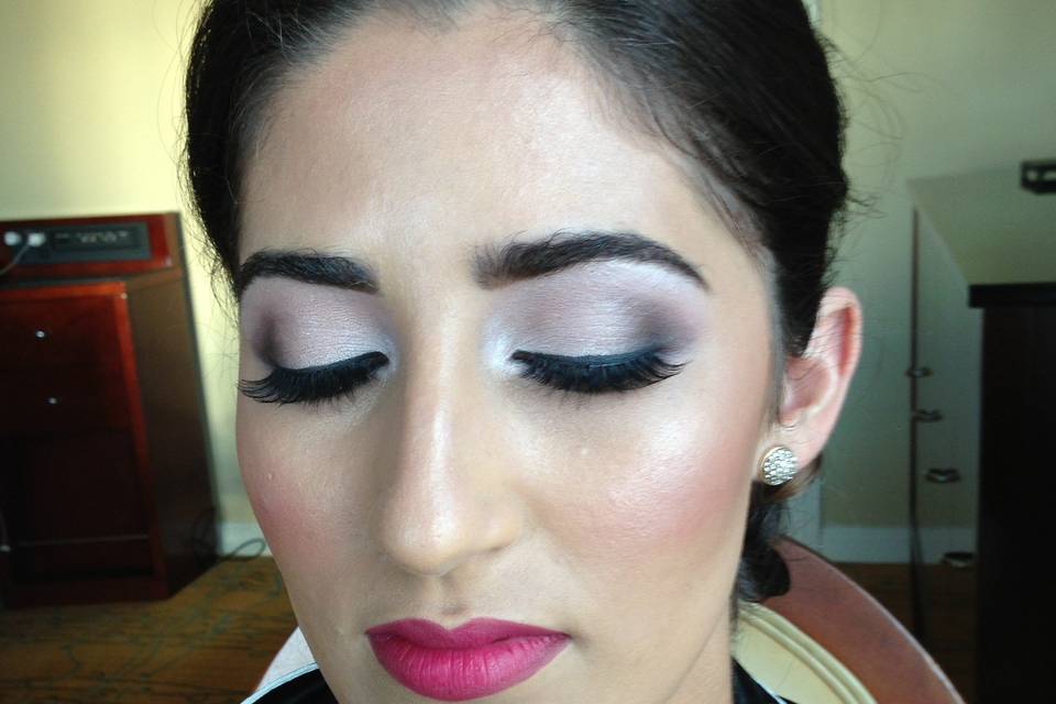 Anamary Valdes the Makeup Artist