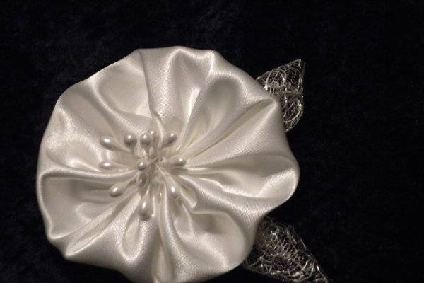 pearl fabric flower with lace leaves