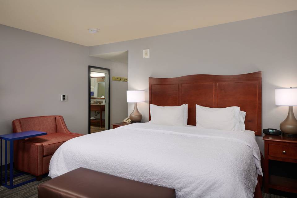 Hampton Inn & Suites Holly Springs