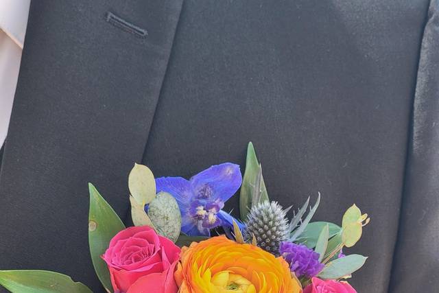 Pocket Square Boutonniere