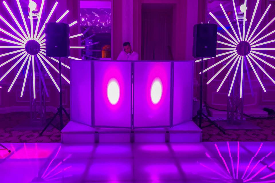 Dj booth