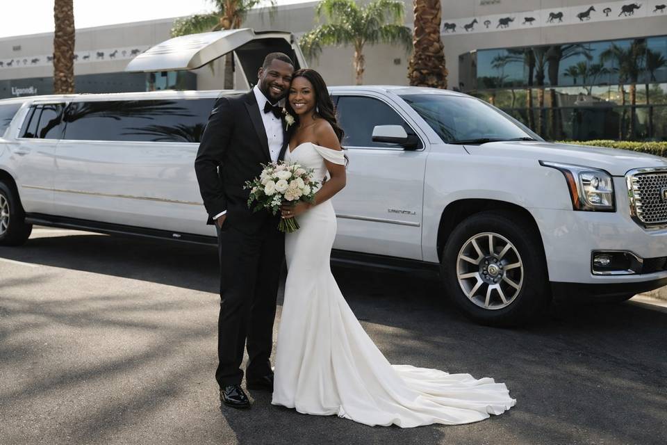 Stretch SUV Limo