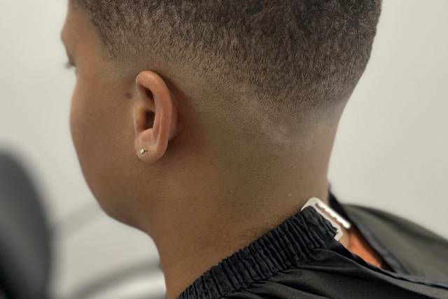 Low/mid bald fade