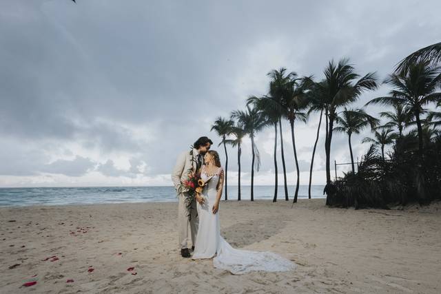 A romantic beach wedding
