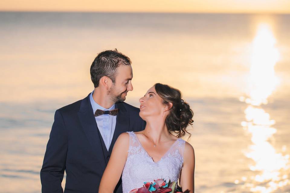 Two hearts, one horizon, endle
