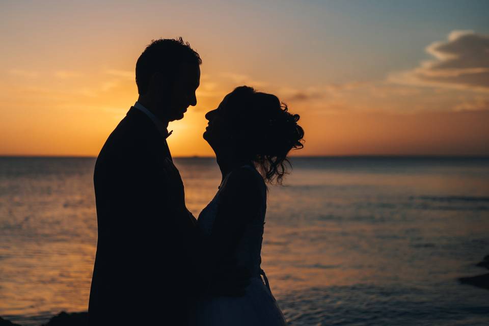 The sun sets, but their love s