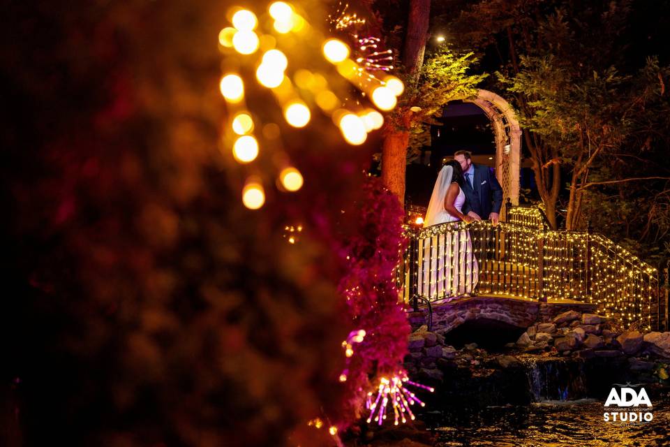 Couple on the bridge