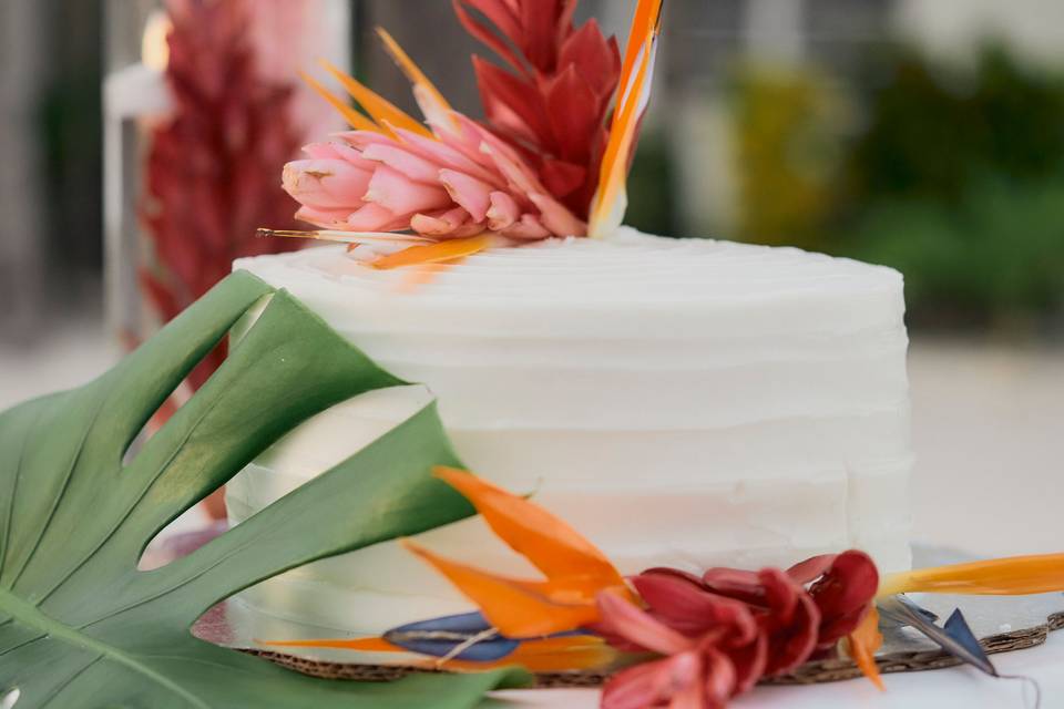 Tropical Wedding Cake