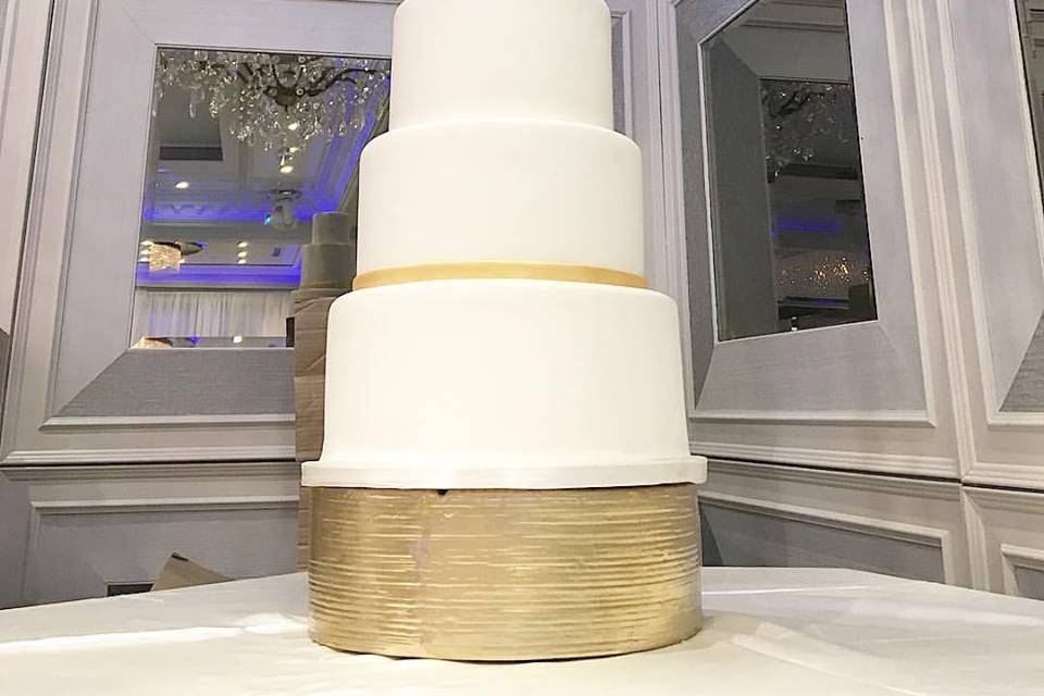 5-tier wedding cake